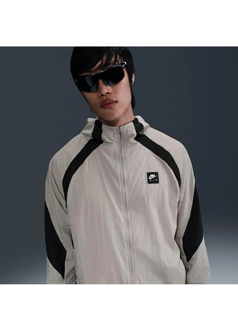 Черная куртка мужская air beige/black Nike