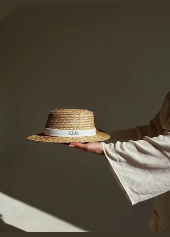 Канотьє солом'яний капелюх з білою стрічкою та вишивкою UA з прямими полями 6 см D.Hats (283022784)