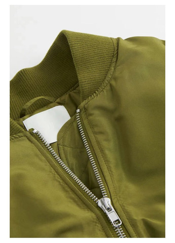 Зелена демісезонна куртка-бомбер H&M