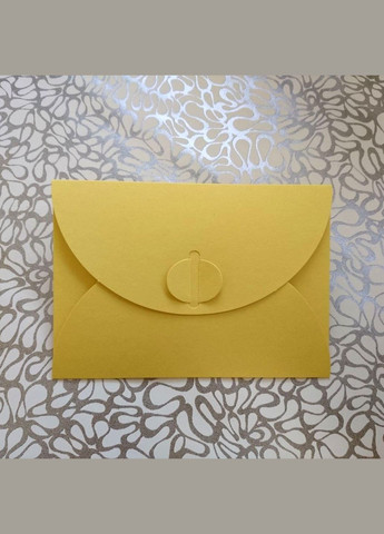 Подарунковий конверт 110х155 мм з кольорового дизайнерського картону Жовтий No Brand (365726363)