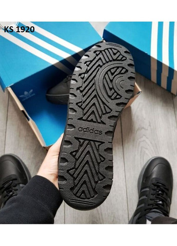Чорні Осінні кросівки чоловічі adidas ultra boost black адідас ультрабуст No Brand
