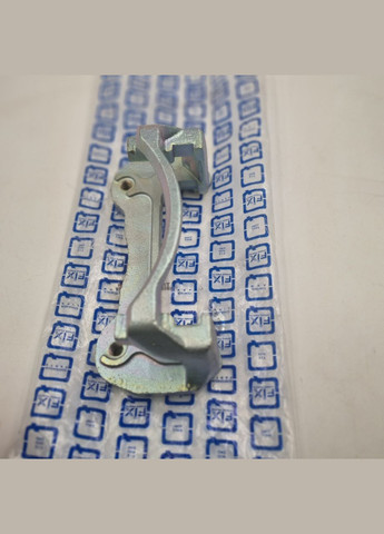 Скоба переднього гальмівного супорта, права Q096-0042 Л200 PAJERO Паджеро Спорт 2008- 4605A173, Q-FIX (345736024)