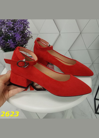 Туфли лодочки с узким носом на низком каблуке с ремешком застежкой красные (24,5 см) sp-2623 No Brand