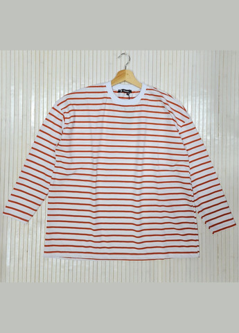 Білий демісезонний батник жіночий у смужку великих розмірів, батал, трикотаж білий розмір MMC