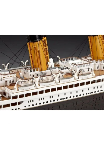 Сборная модель Корабль "Титаник" подарочный RVL-05727 уровень 4, 1:700 и 1:1200 Revell (402704806)