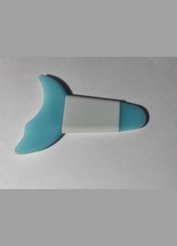 Трафарет для макияжа глаз и губ с удлиненной голубой ручкой No Brand (324623082)