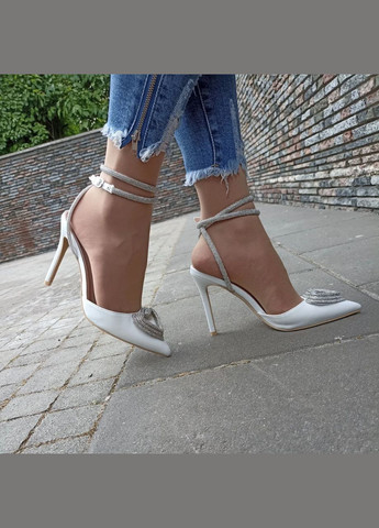 Yes Mile Женские белые туфли с сердечком белый з текстиль, китай — лето (325877514)