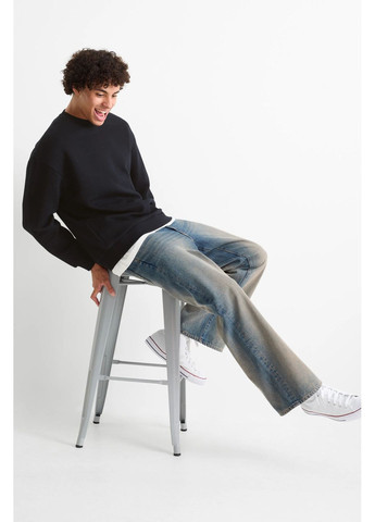 Черный свитшот relaxed fit C&A однотонный (369552373)