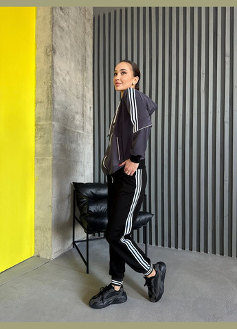 Жіночий спортивний костюм колір темно-сірий р.42/44 450737 New Trend (282928013)