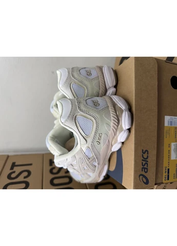 Цветные демисезонные кроссовки мужские asics gel-nyc gold асикс гель нюк No Brand
