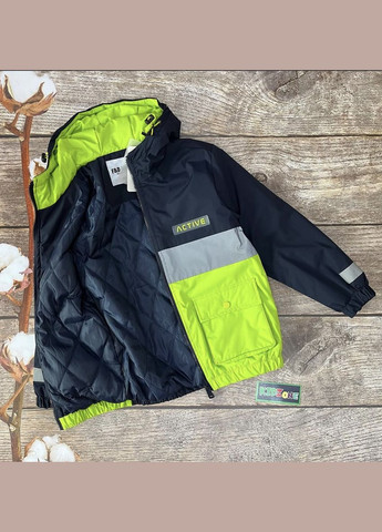 Салатовая куртка-ветровка F&D