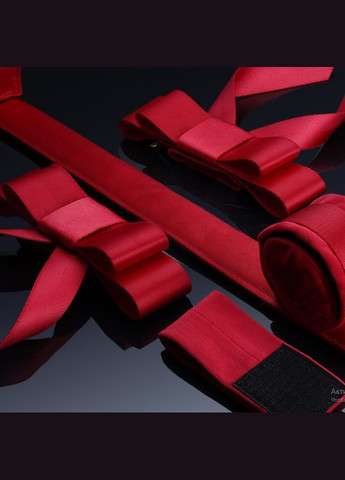 Набор из распорной планки и фиксаторов в виде красных бантов UPKO (332994493)