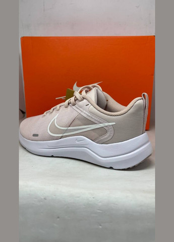 Бежевые кроссовки женские Nike DOWNSHIFTER 12