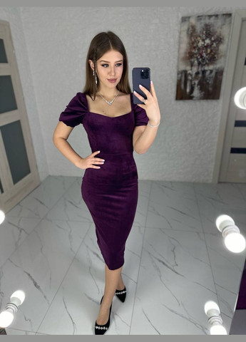 Бордова жіноча оксамитова сукня колір марсал р.42 448760 New Trend
