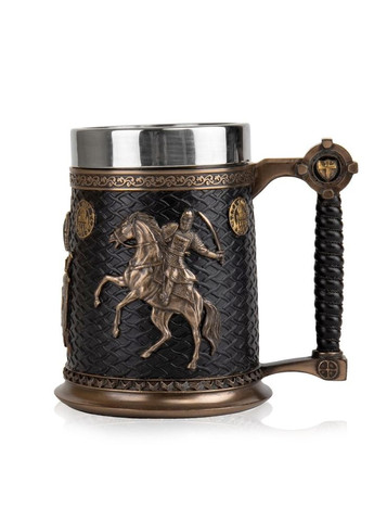 Пивная кружка Бой Крестоносца 15х10х10 см 600 мл бокал покрытый бронзовым напылением 177659 Veronese (302238923)
