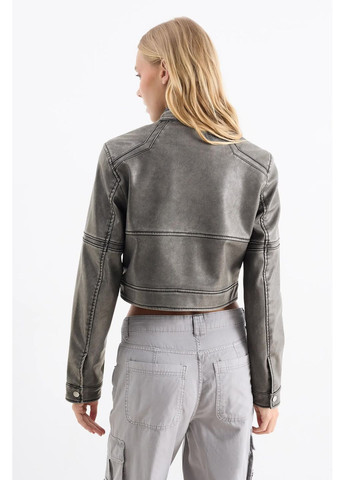 Сіра демісезонна куртка C&A