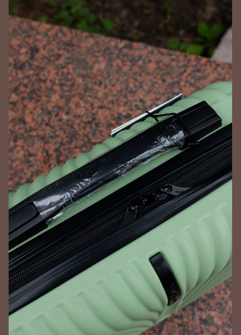 Кейс на чемодан пластиковый, цвет голубой Wings 120 (324072207)