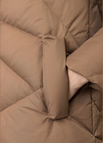 Бежевый зимний Пуховик КОМ.2021