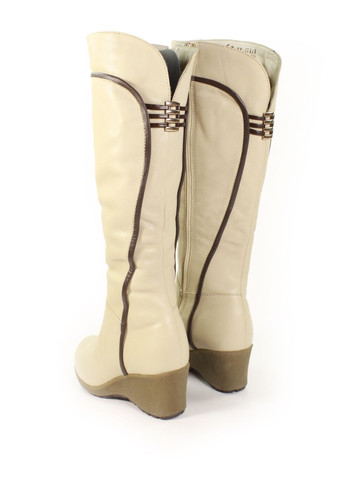 Зимние зимние кожаные сапоги на натуральном меху It-Girl