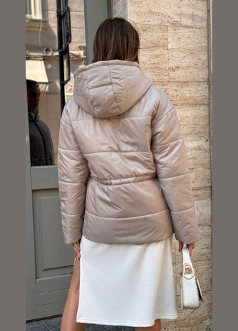 Бежевая демисезонная куртка женская демисезонная бежевая куртка-пиджак No Brand Демісезонні