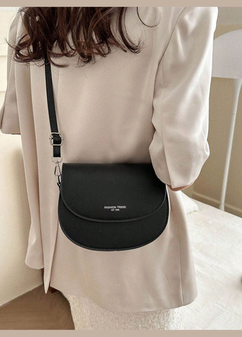 Жіноча сумка 6428 крос-боді на ремінці через плече чорна No Brand (306709416)