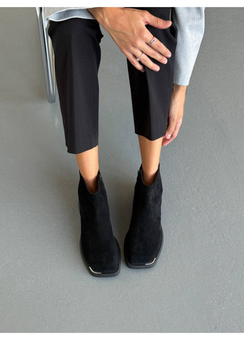 Осенние демисезонные замшевые ботинки Helen из натуральной замши