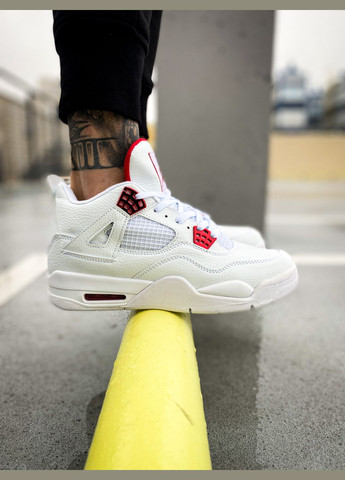 Белые всесезонные кроссовки мужские и женские nike air jordan 4 retro metallic red white | найк аир джордан 4 ретро белые No Brand