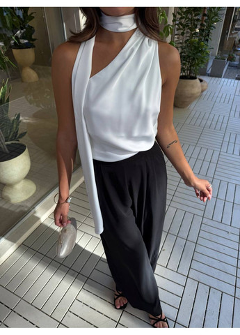 Молочная женская блузка FINO Mode