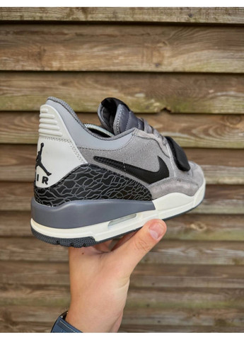 Сірі Осінні чоловічі кросівки No Brand