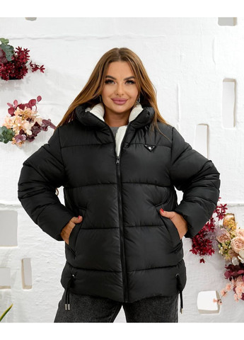 Чорна зимня куртка жіноча KaraMix
