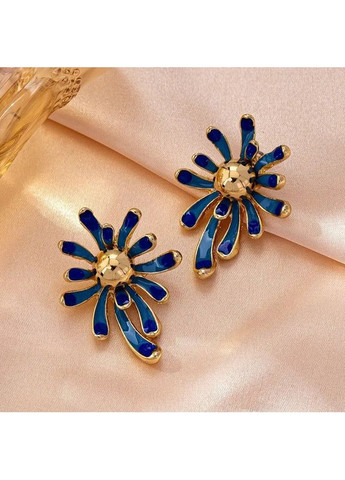 Золотисті жіночі сережки-гвоздики синій квітка з глибокими синіми пелюстками 4х3 см AurumLux724 Fashion Jewelry (365777321)