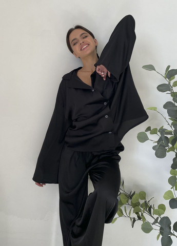 Черная всесезон пижама коллекции «объятия» с принтами (сорочка, штани, резинка) VIDCHUY