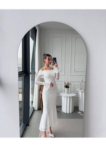 Молочна святковий мереживна сукня максі зі спущеними плечима No Brand