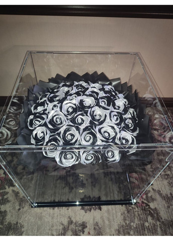 Букет з атласних стрічок в акриловому кубі No Brand (368672326)