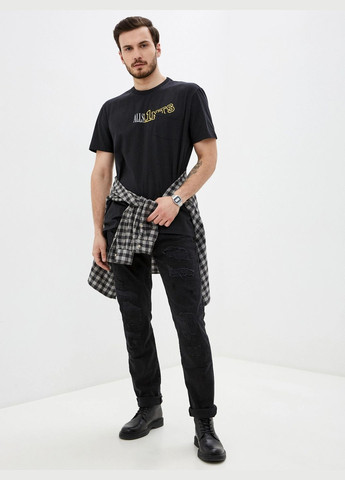 Черная футболка Allsaints