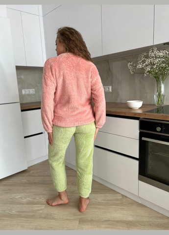 Розовая зимняя женская теплая махровая пижама кофта + брюки No Brand Піжама