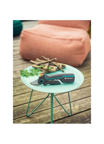 Секатор акумуляторний AssistCut 25 мм (12222-20.000.00) Gardena (364872726)