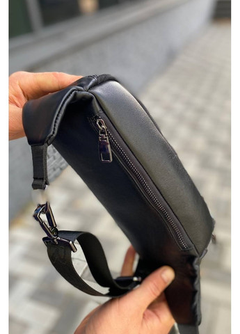 Шкіряна сумка нагрудна чоловіча через плече RKRT No Brand (366420842)