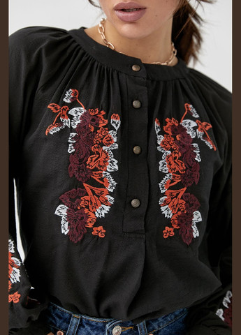 Чорна жіноча вишиванка з планкою на гудзиках ESQ (324024913)