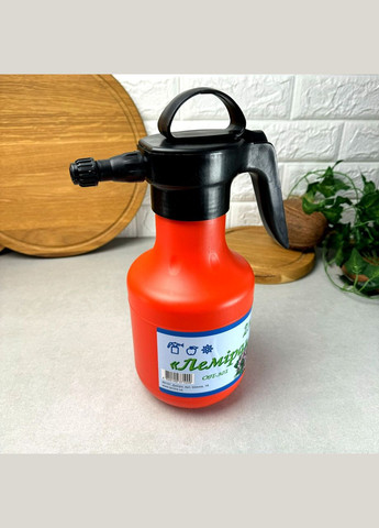 Ручной опрыскиватель пневматический 2л ОП-301 Леміра (303834669)