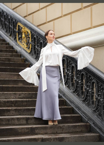 Молочна блуза в стилі бохо з воланами Україна