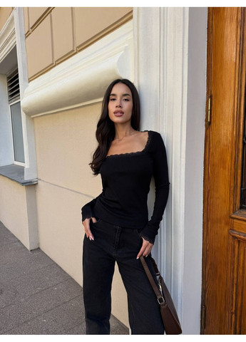 Жіночий лонгслів з мереживом Osoblyva (359368206)