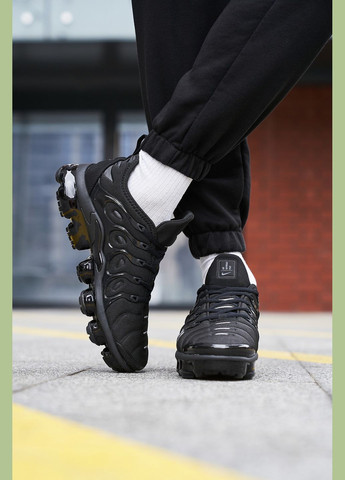 Черные демисезонные кроссовки мужские plus 'triple black', вьетнам Nike Air VaporMax