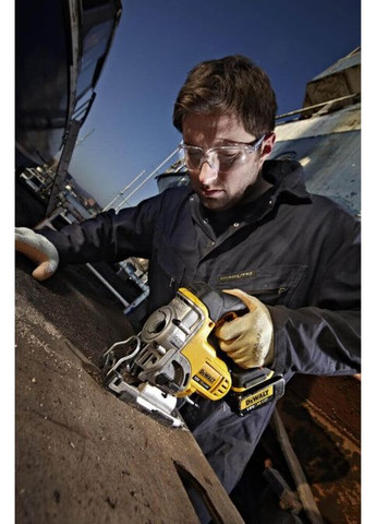 Лобзик аккумуляторный 18.0В XR 3000кол/мин ход 26мм 2.3кг без АКБ и ЗП DeWALT (363832508)