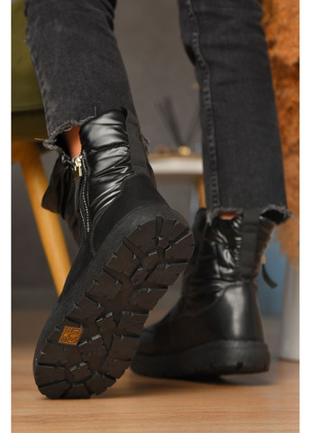 Дутики жіночі на хутрі чорного кольору Let's Shop (367582821)