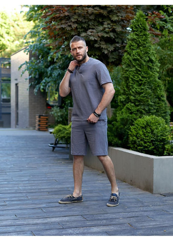 Сірий демісезонний "linen touch" – чоловічий костюм із жатого льону з сорочкою DK/DL Мода без кордонів