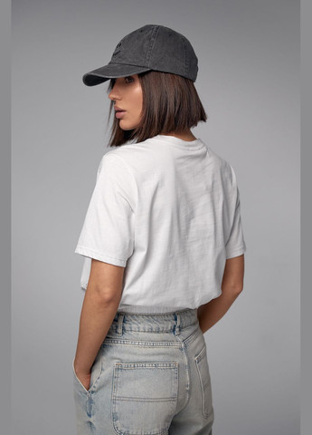 Сіра літня жіноча футболка з вишитим написом 2415 з коротким рукавом Lurex
