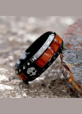 Мужское перстень древнее Титановое черное кольцо с защитными рунами, Деревом Жизни и красным деревом размер 20 Liresmina Jewelry (285781026)