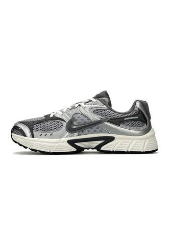Сірі кросівки чоловічі демісезон Nike V5 RNR Grey Metallic