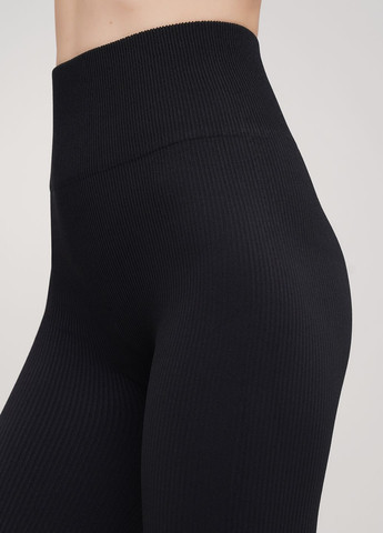 Черные демисезонные леггинсы в рубчик с моделирующим швом сзади leggings rib (black-l/xl) черный Giulia